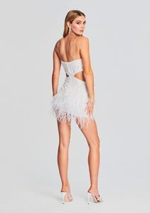 Ecommerce_Crop-230419_Set2_Shot_37_5241_eComm.jpg