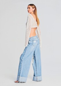 Ecommerce_Crop-230510_Set2_SHOT_35_3948_eComm.jpg