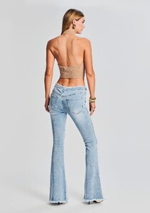 Ecommerce_Crop-230621_ECOM_SET2_SHOT_11_1424.jpg