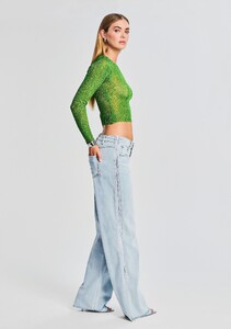 Ecommerce_Crop-230621_ECOM_SET2_SHOT_27_3434.jpg