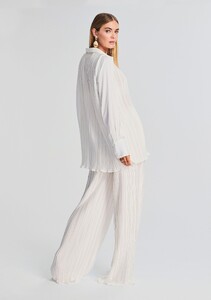 Ecommerce_Crop-230621_ECOM_SET2_SHOT_32_3973_ECOMM.jpg