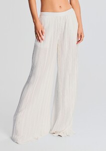 Ecommerce_Crop-230621_ECOM_SET2_SHOT_32_4018_ECOMM.jpg