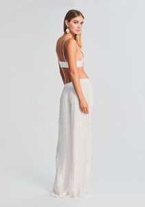 Ecommerce_Crop-230621_ECOM_SET2_SHOT_32_4041_ECOMM.jpg