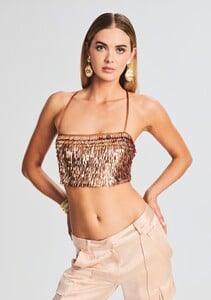 Ecommerce_Crop-230621_ECOM_SET2_SHOT_56_6716.jpg