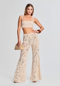 Ecommerce_Crop-230621_ECOM_SET2_SHOT_68_7913.jpg