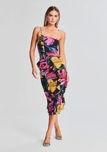 Ecommerce_Crop-230621_ECOM_SET2_SHOT_73_8459.jpg