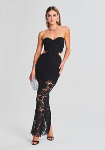 Ecommerce_Crop-230621_ECOM_SET2_SHOT_77_8795.jpg