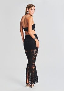 Ecommerce_Crop-230621_ECOM_SET2_SHOT_77_8863.jpg