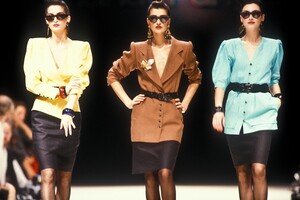 EmanuelUngaroSS1989CarolWilson09.thumb.jpg.ce0c92372cdf2f4c8ed82a16bbd5e5ce.jpg