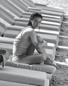 Emma-Todt-Luc-Braquet-Madame-Figaro-July-2024-8.thumb.webp.f82f992c8e01dbc875ca432e05567db2.webp