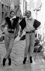 Gianfranco_Ferre_FW1982_Advanced_09.jpg