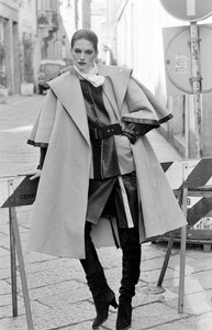 Gianfranco_Ferre_FW1982_Advanced_13.jpg