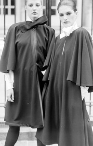 Gianfranco_Ferre_FW1982_Advanced_33.jpg
