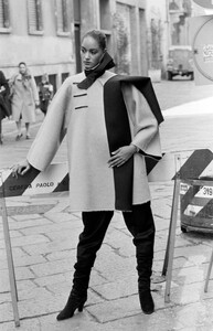 Gianfranco_Ferre_FW1982_Advanced_52.jpg