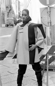 Gianfranco_Ferre_FW1982_Advanced_54.jpg