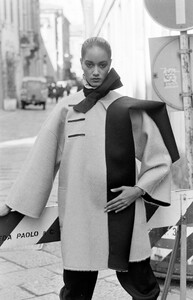 Gianfranco_Ferre_FW1982_Advanced_57.jpg