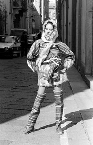 Gianfranco_Ferre_FW1982_Advanced_62.jpg