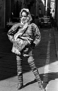 Gianfranco_Ferre_FW1982_Advanced_65.jpg