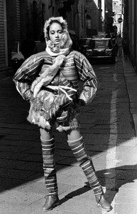Gianfranco_Ferre_FW1982_Advanced_66.jpg