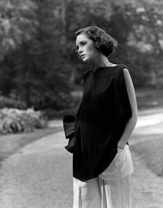 Gianfranco_Ferre_SS1985_Advance_10.jpg