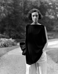Gianfranco_Ferre_SS1985_Advance_12.jpg