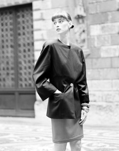 Gianfranco_Ferre_SS1986_Advance_Aly_Dunne_001.jpg