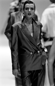 Gianfranco_Ferre_SS1989_Adelia_04.jpg