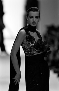Gianfranco_Ferre_SS1989_Adelia_10.jpg