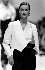 Gianfranco_Ferre_SS1989_Aly_09.jpg