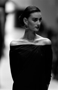 Gianfranco_Ferre_SS1989_Aly_16.jpg
