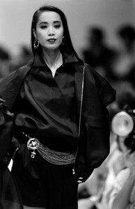 Gianfranco_Ferre_SS1989_Anna_Bayle_06.jpg