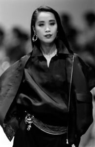 Gianfranco_Ferre_SS1989_Anna_Bayle_07.jpg