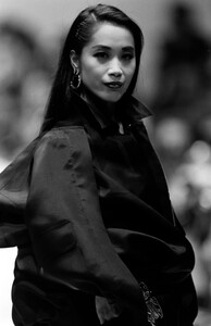 Gianfranco_Ferre_SS1989_Anna_Bayle_08.jpg