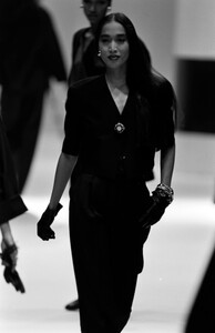 Gianfranco_Ferre_SS1989_Anna_Bayle_13.jpg