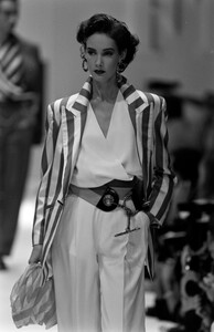 Gianfranco_Ferre_SS1989_Cathy_04.jpg