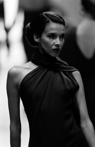 Gianfranco_Ferre_SS1989_Dalma_10.thumb.jpg.9e1280b7b362c4c3227fe4eee77e643f.jpg