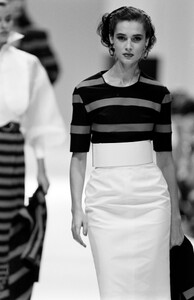 Gianfranco_Ferre_SS1989_Daniela_Ghione_03.jpg