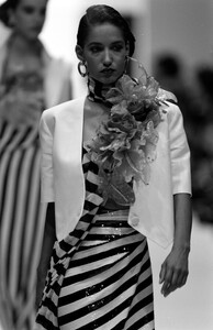 Gianfranco_Ferre_SS1989_Marpessa_11.jpg