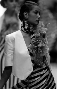 Gianfranco_Ferre_SS1989_Marpessa_12.jpg