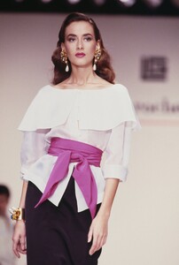 GuyLarocheSS1989CynthiaAnthonio02.thumb.jpg.2cfa6d9280a9c7b85294c86ebc5e4808.jpg