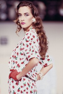 GuyLarocheSS1989CynthiaAnthonio03.thumb.jpg.b26bb4ee629635bbafeb0f315940a683.jpg