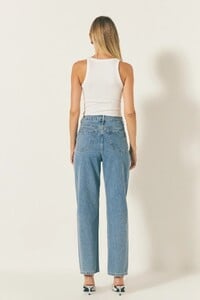 HN1961P_DENIM_007_deb4d016-4003-4e39-90c8-7a8af368b218.jpg