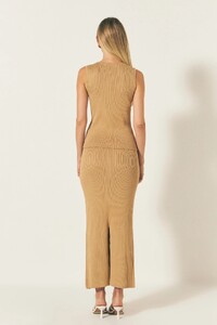 HN2818K_CAMEL_008.jpg