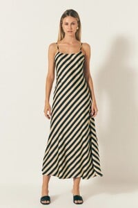 HN2950D_CREAMBLACK_006.jpg