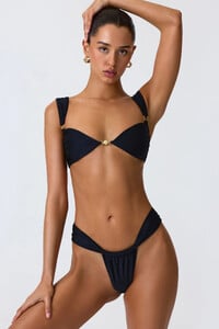 Haut de bikini orné en noir_0019.jpg
