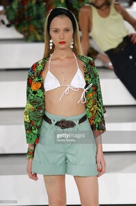 Ives s06neon--110252576-SPFW--.jpg