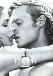 Jansson_Calvin_Klein_Eternity_Fragrance_2009_02.thumb.jpeg.8167c40f0bb29a4c89ac308e8a98d0b0.jpeg