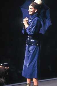 JeanPaulGaultierSS198905.thumb.jpg.4ed1c6cb88b6aabaf30dc2f2d75163d8.jpg