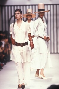 Karl_Lagerfeld_SS1989_Aly_03.jpg