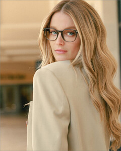 Kate Bock - Instagam [2023.04.11] 2.jpg